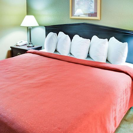 Quality Inn & Suites Hot Springs - Lake Hamilton Экстерьер фото