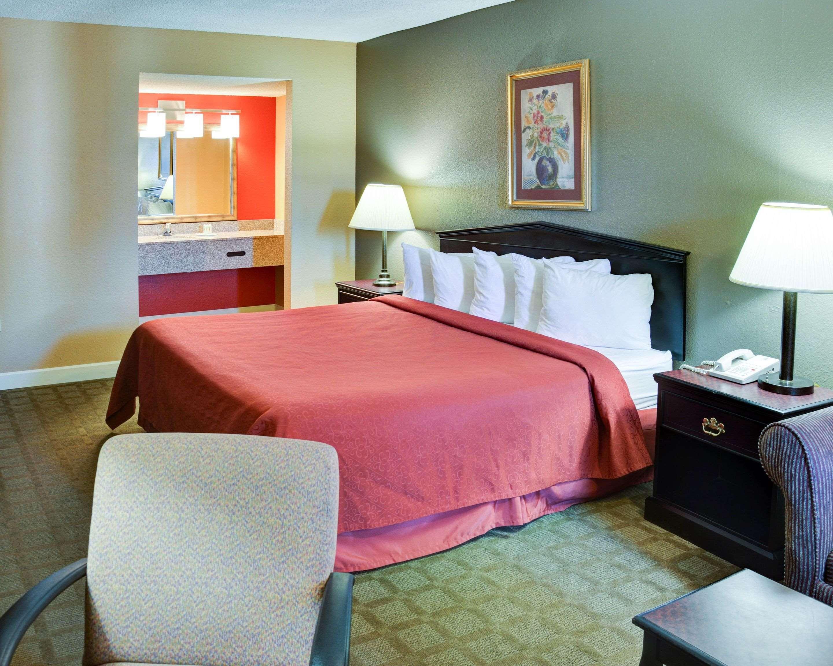 Quality Inn & Suites Hot Springs-Lake Hamilton Экстерьер фото