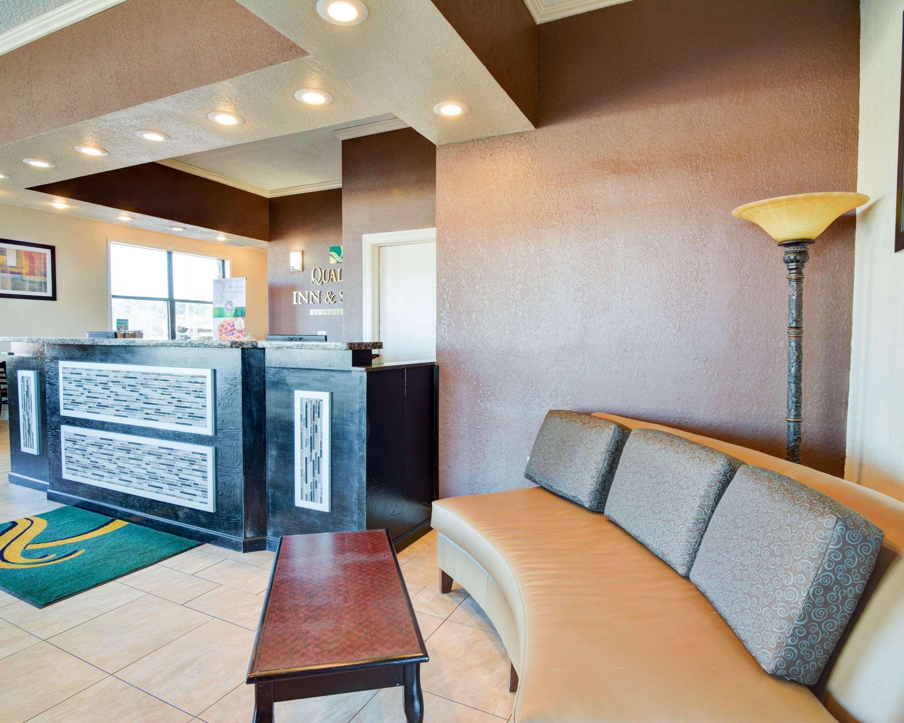 Quality Inn & Suites Hot Springs-Lake Hamilton Экстерьер фото